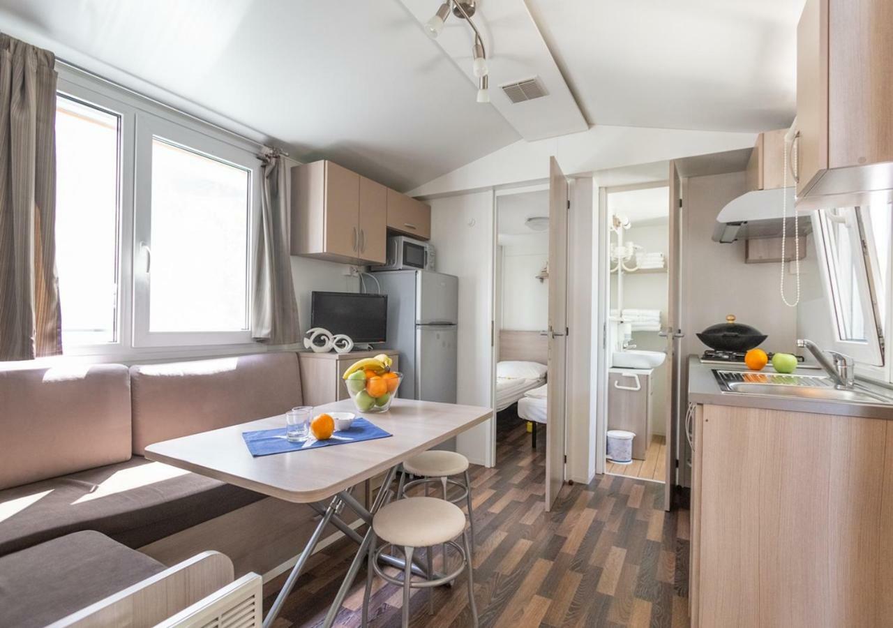Krk Mobile Homes Klimno Exterior foto